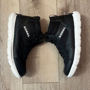 Sorel ~  Women's Black and White High-top Sneakers, Size 10.5